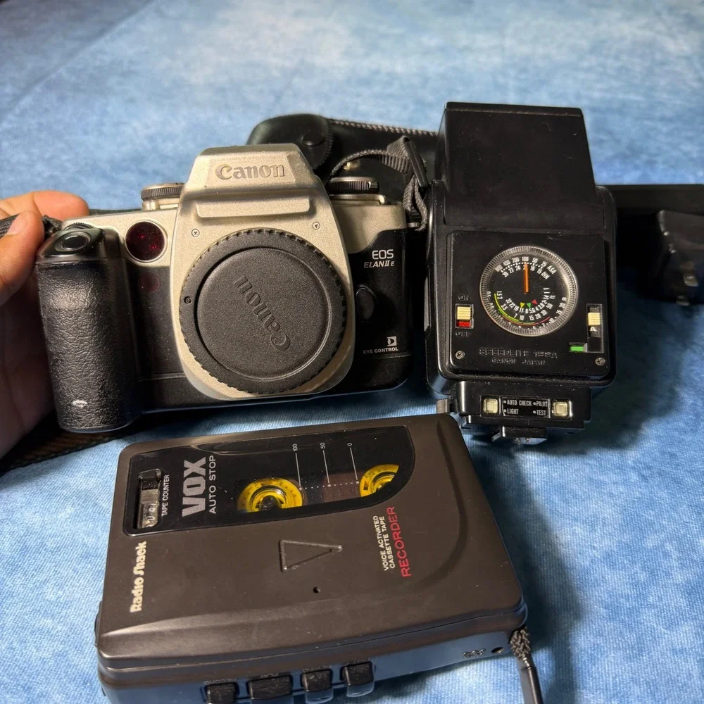 Vintage Canon EOS Elan IIE 35mm Camera Radio Shack VOX Recorder Flash Bundle
